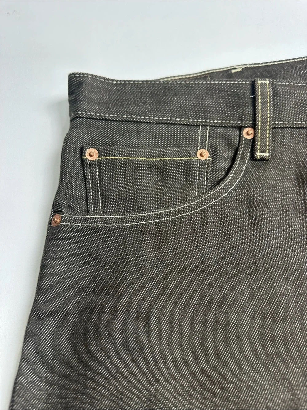 Levi’s 501 men’s 42/32 button fly denim jeans original fit (new)